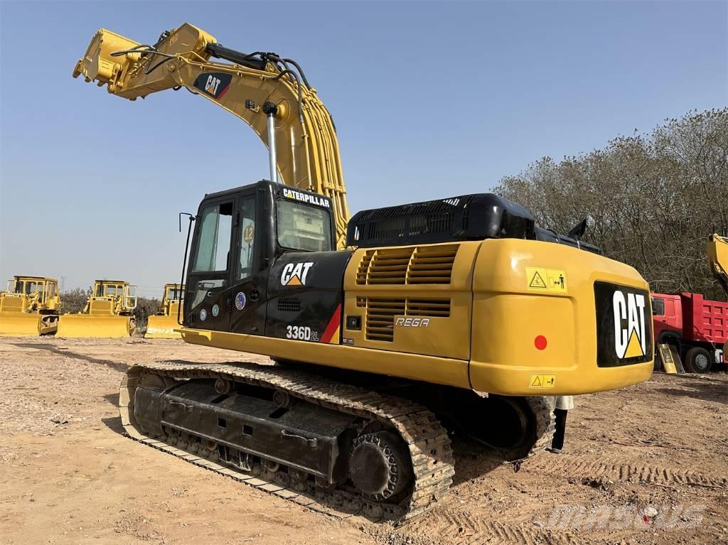 CAT 336 D L Lánctalpas kotrók