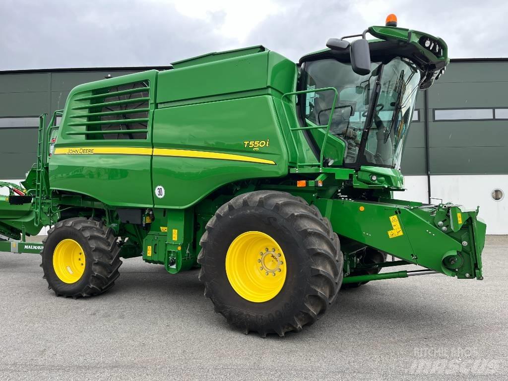 John Deere T 550 Kombájnok