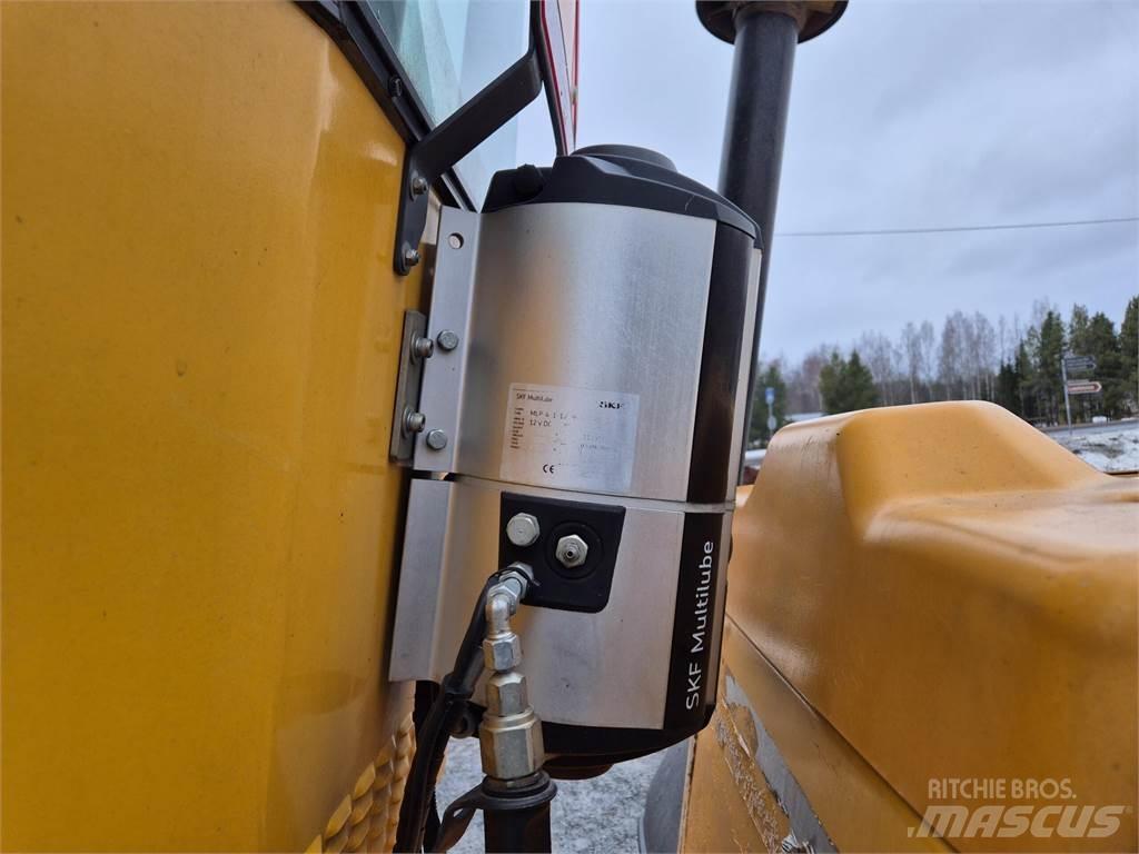 Wille 855C Kompakt traktorok