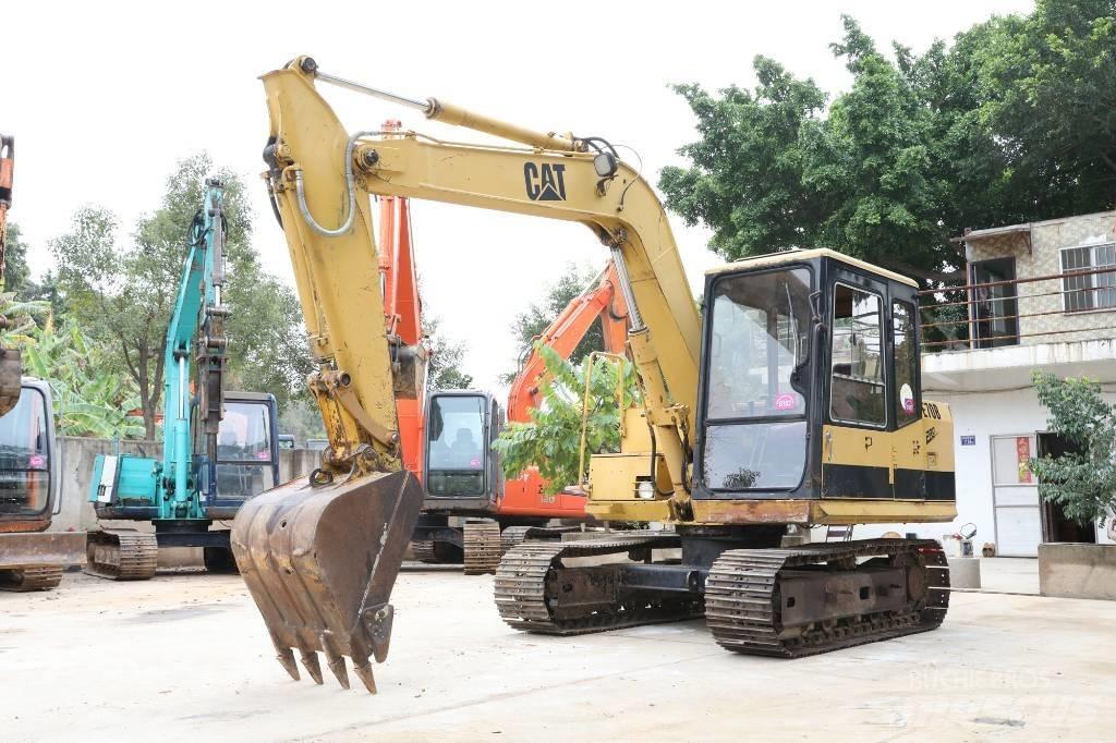 CAT E 70 B Mini kotrók < 7t