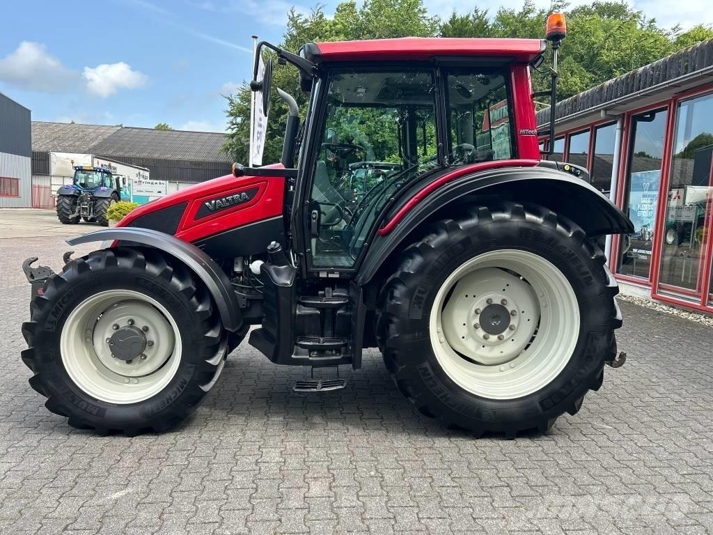 Valtra N 93 Traktorok