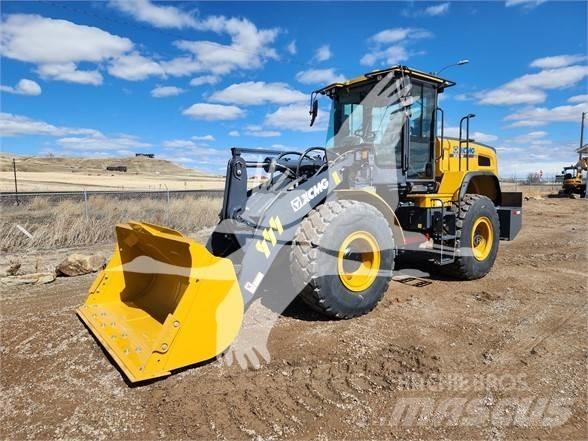 XCMG XC938U Gumikerekes homlokrakodók