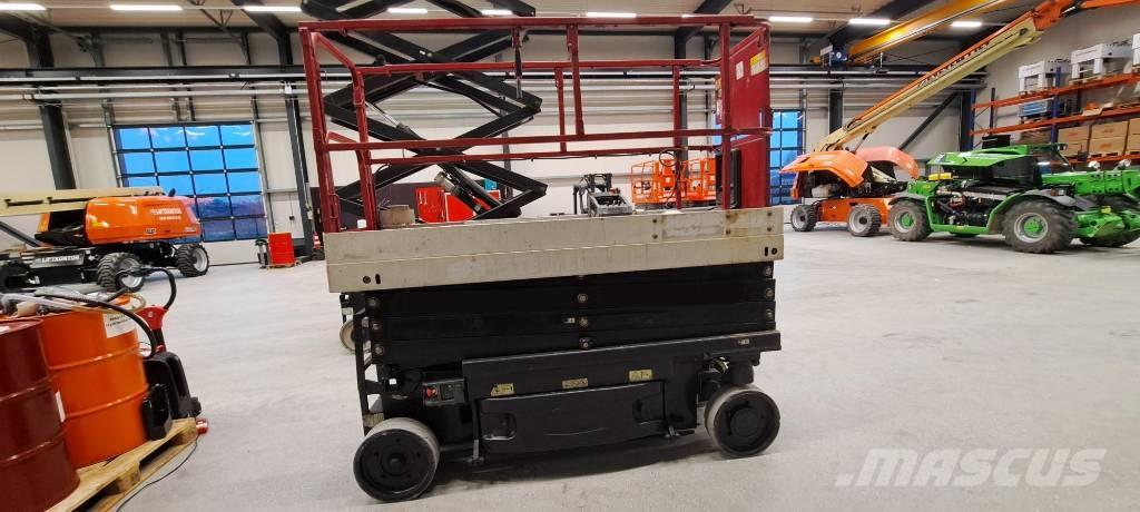 JLG 2630 ES Ollós emelők