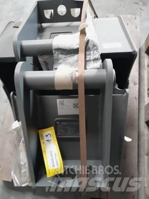 Wacker Neuson ET24 Törő kanalak
