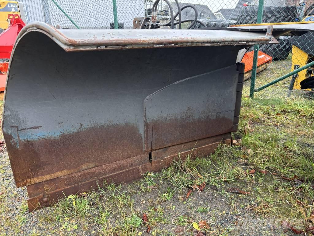 Uni-väg UV-320 Hóeltakarítók