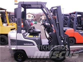 Nissan NP1F1M20J Gázüzemű targoncák