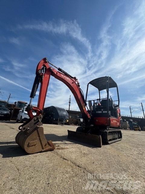 Kubota KX 015-4 Mini kotrók < 7t