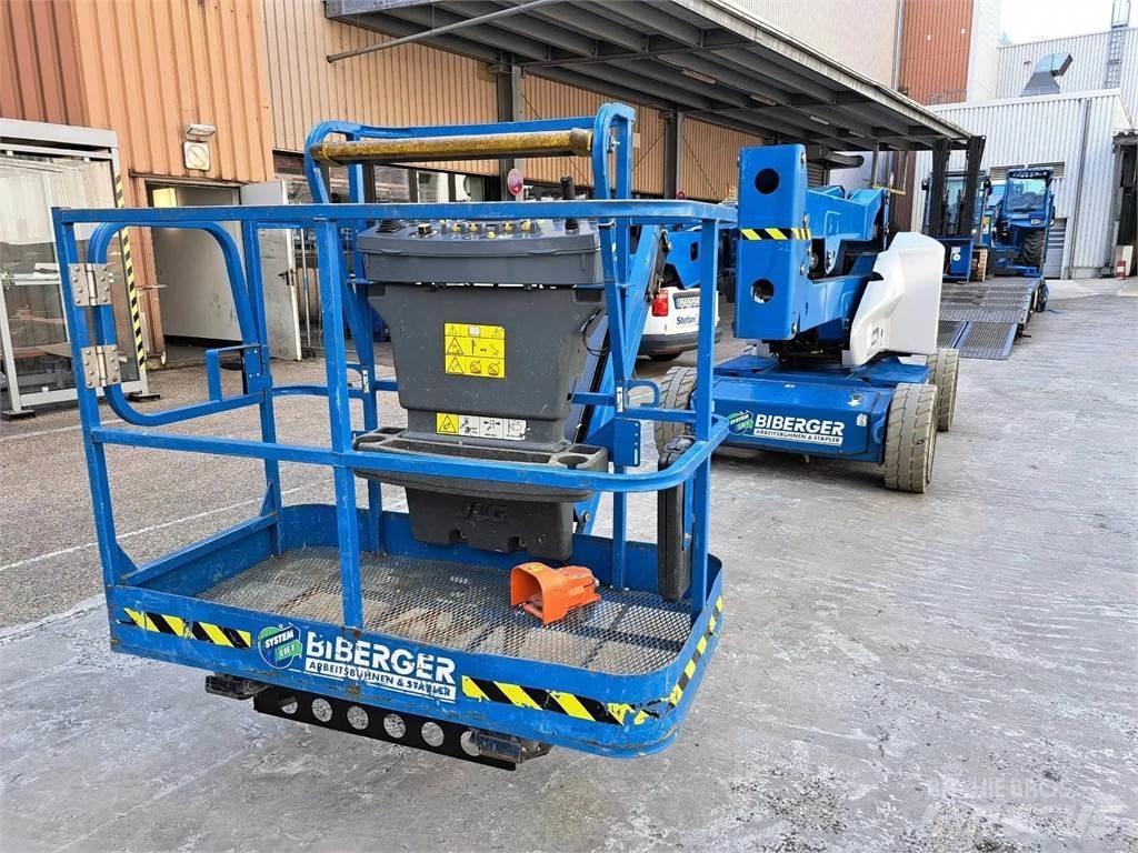 JLG E450AJ Karos emelők