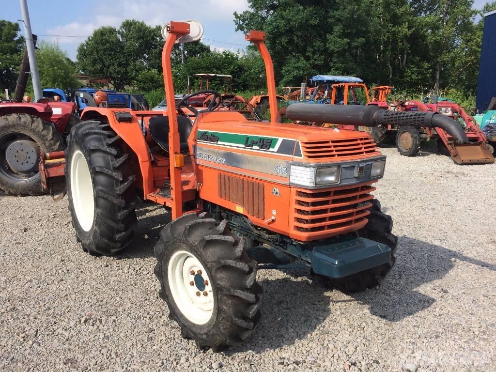 Kubota L1-45 Traktorok
