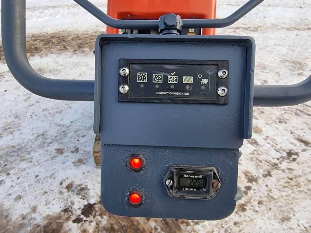 Husqvarna LG504 Vibrátorok