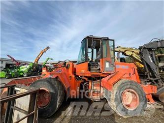 Fiat-Hitachi W 130 Gumikerekes homlokrakodók