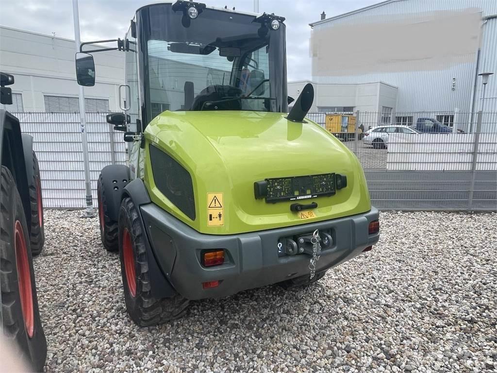 CLAAS Torion 535 Gumikerekes homlokrakodók