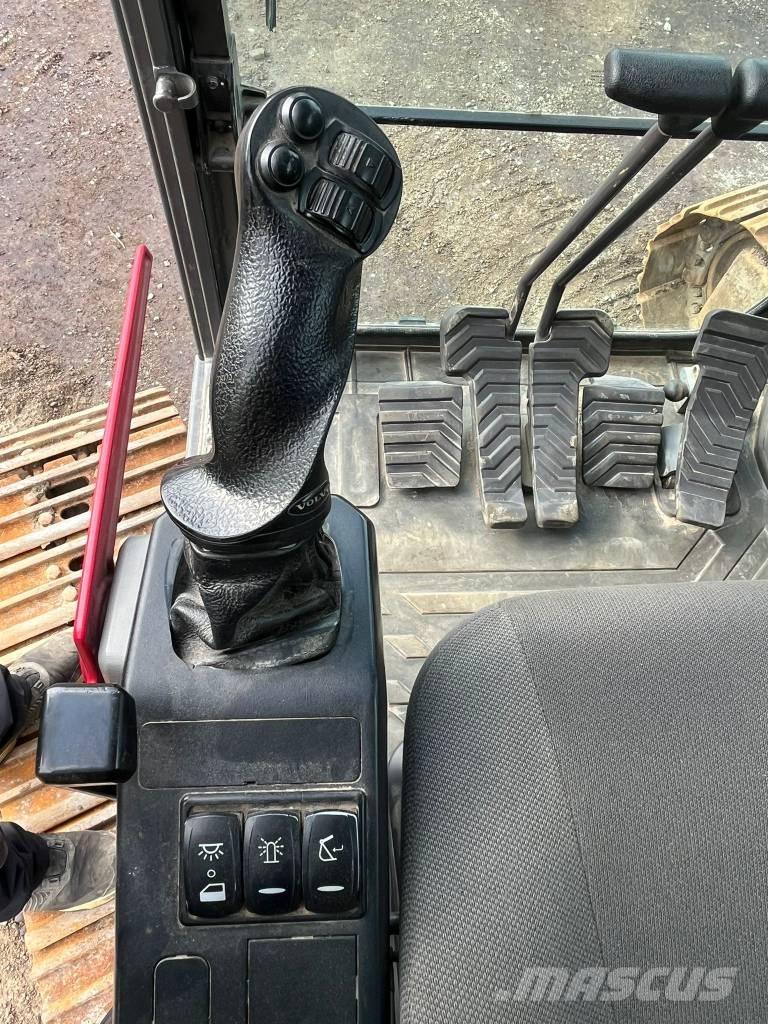 Volvo ECR 235 EL Lánctalpas kotrók