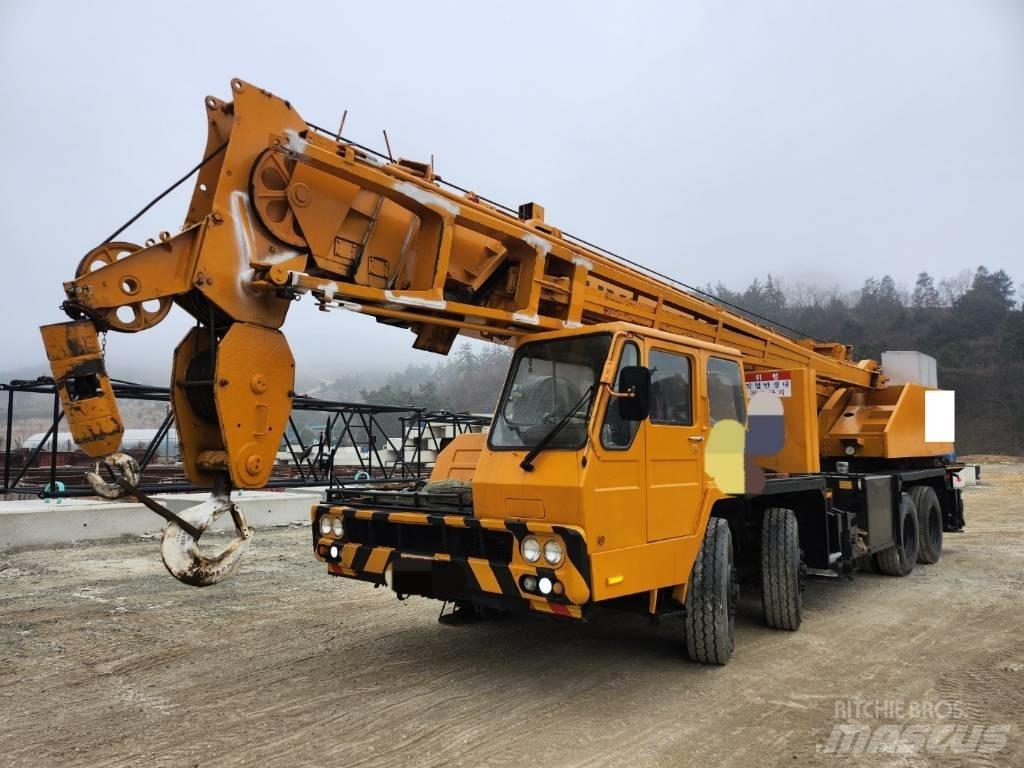 Hyundai HC 50 Terepdaruk