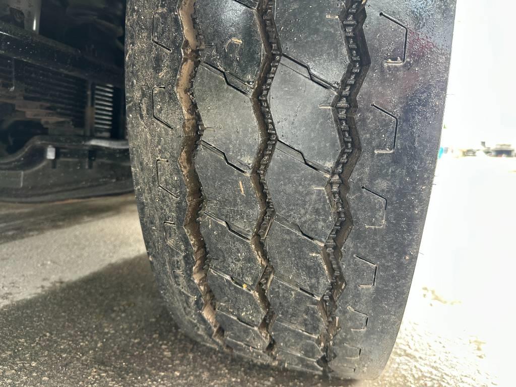 Mack MRU 613 Hulladék szállítók