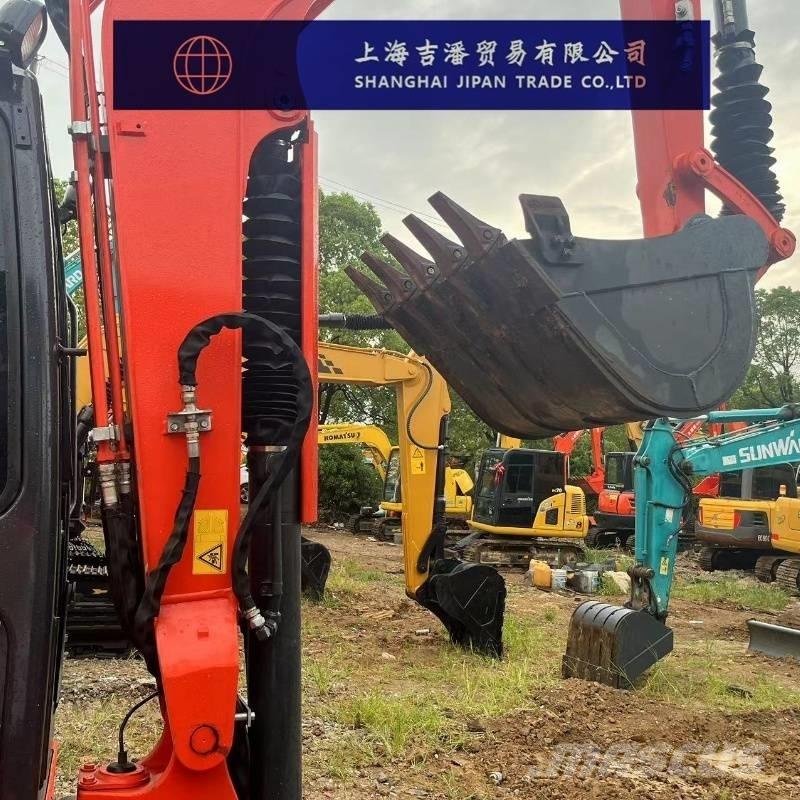 Kubota U 48 Lánctalpas kotrók