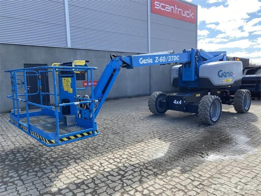 Genie Z60/37 DC Karos emelők