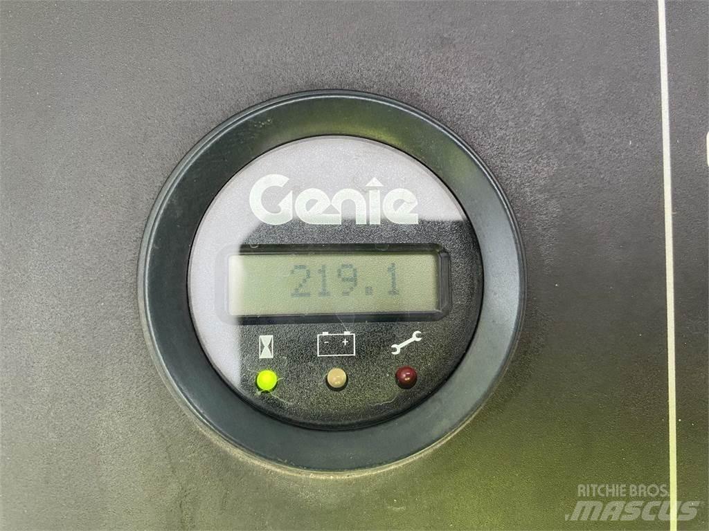 Genie Z60/37 DC Karos emelők