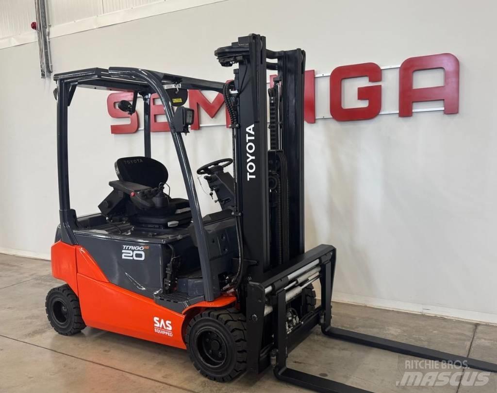 Toyota 10898 8FBM20T Elektromos targoncák