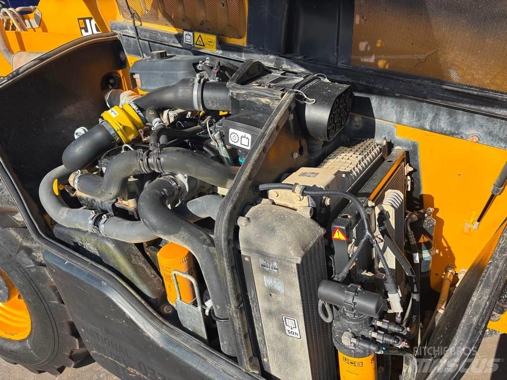 JCB 535-125 Hiviz Teleszkópos rakodók