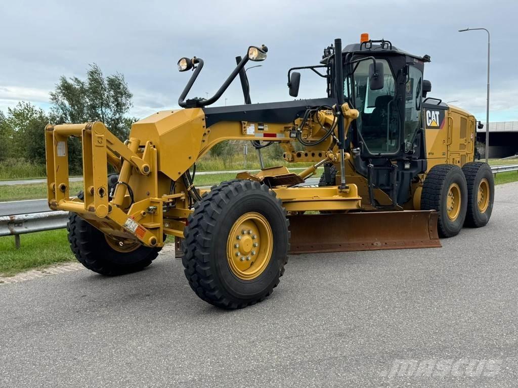 CAT 140M2 Gréderek
