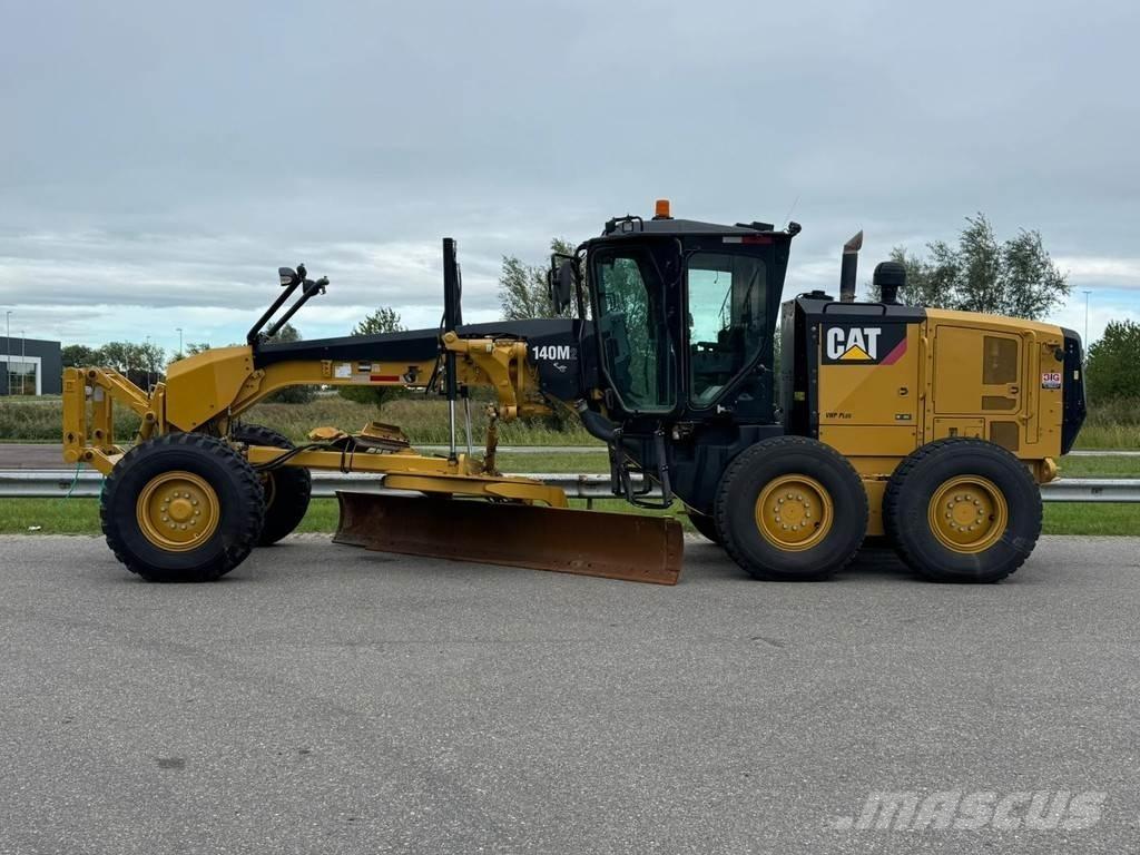 CAT 140M2 Gréderek