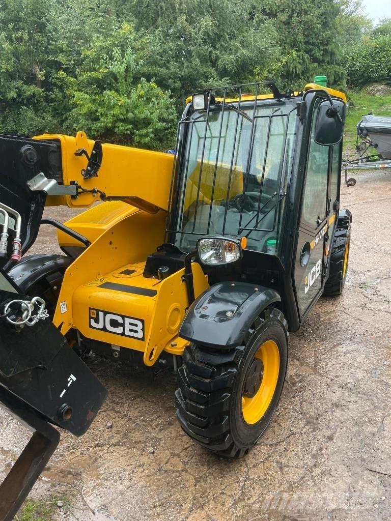 JCB 525-60 Teleszkópos rakodók