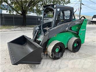 John Deere 312GR Kompaktrakodók