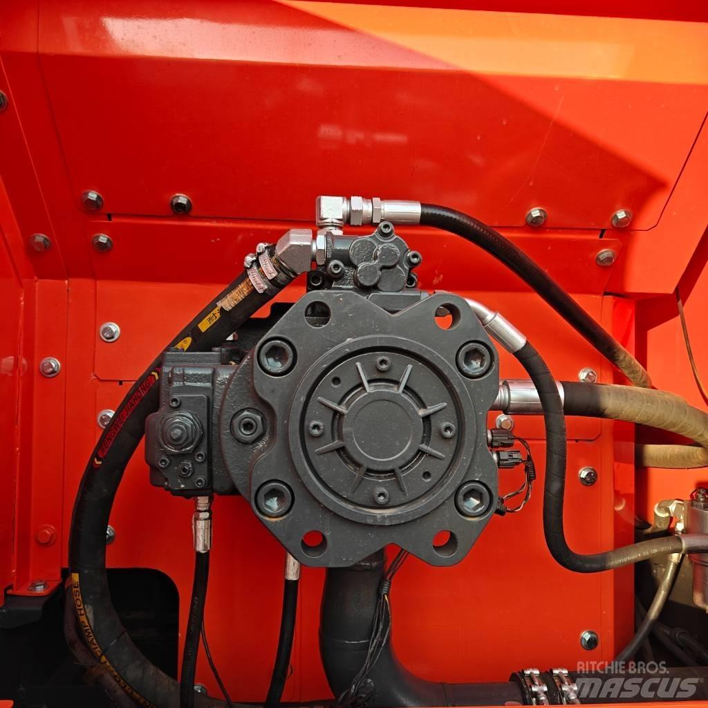 Doosan DX300LC-9C Lánctalpas kotrók