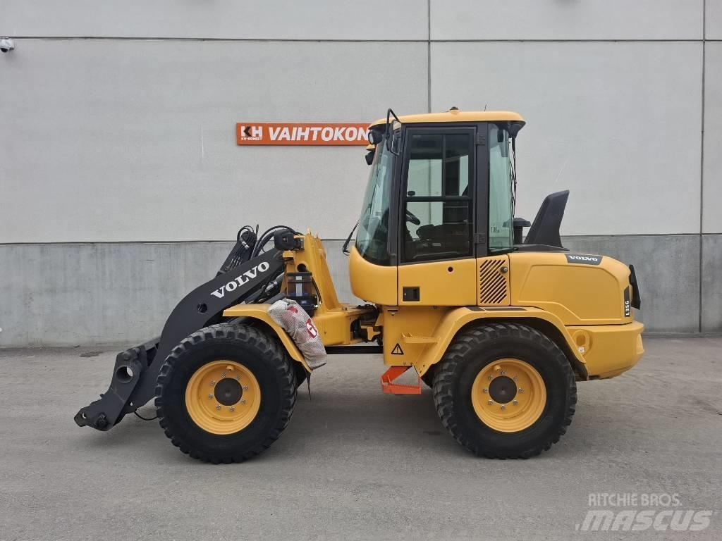 Volvo L 35 GT Gumikerekes homlokrakodók