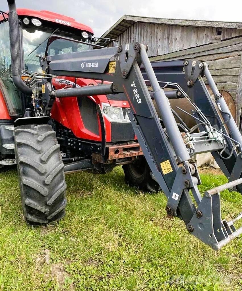 Zetor FORTERRA 140 Traktorok