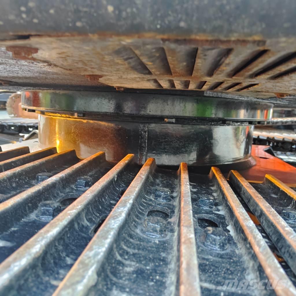 Hitachi ZX 120 Lánctalpas kotrók