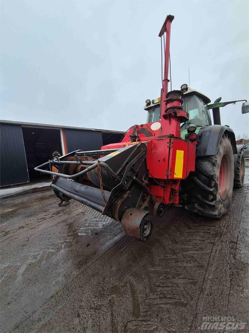 Lely STORM 130R Szecskázók