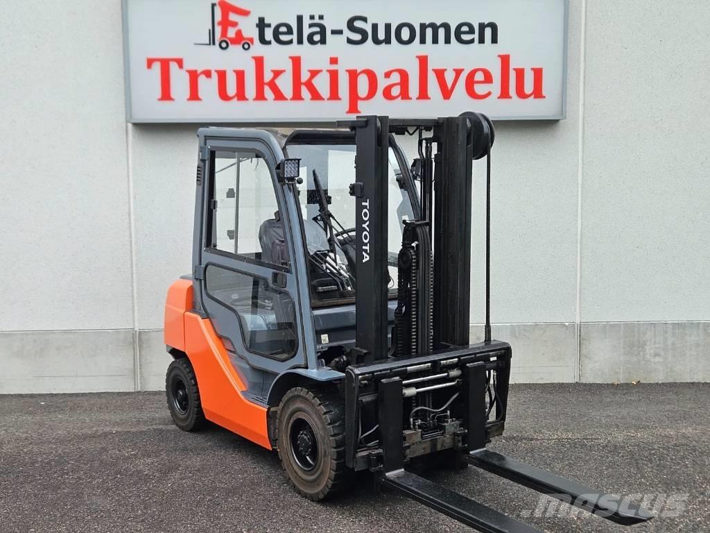 Toyota 02-8 FDF 25 Dízel targoncák