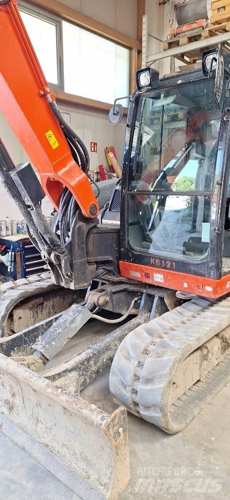 Kubota KX 080-4 Közepes (midi) kotrók 7 t - 12 t