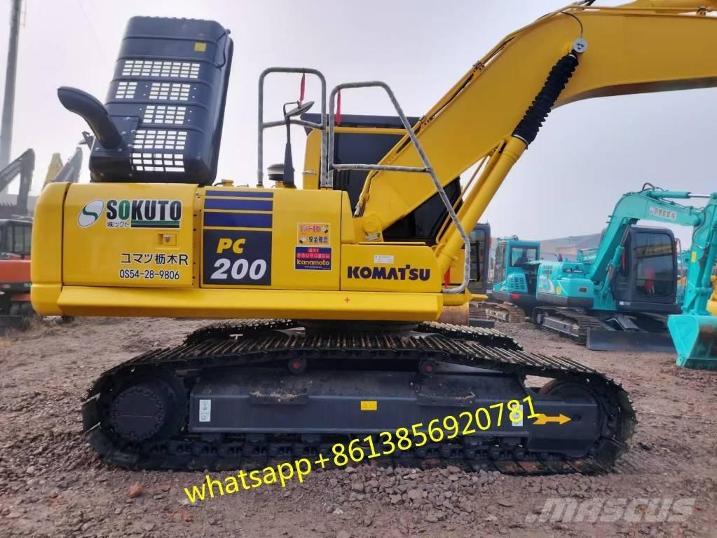 Komatsu PC 200-8 Közepes (midi) kotrók 7 t - 12 t