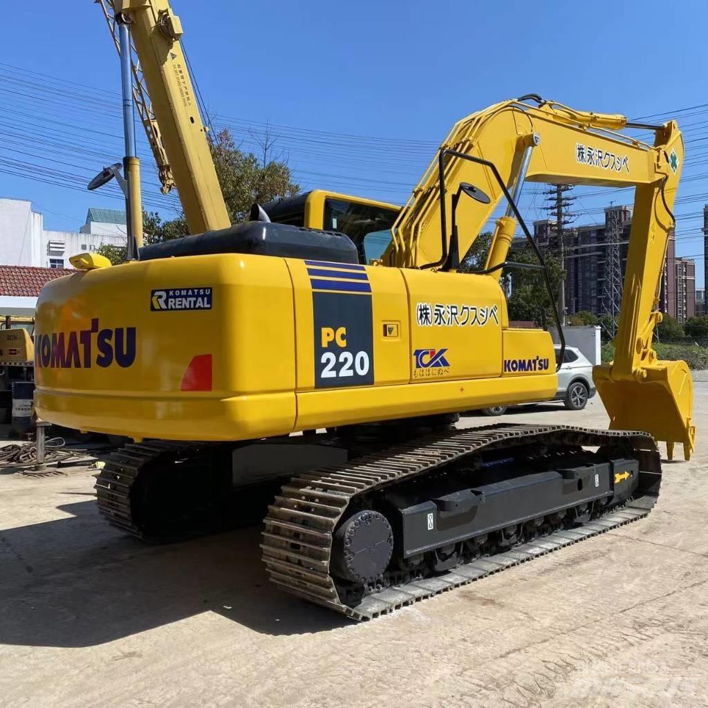 Komatsu PC 220 Lánctalpas kotrók