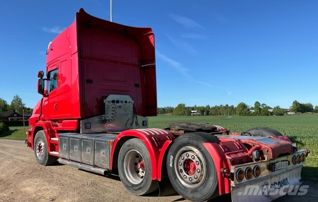 Scania T 144 01 Nyergesvontatók
