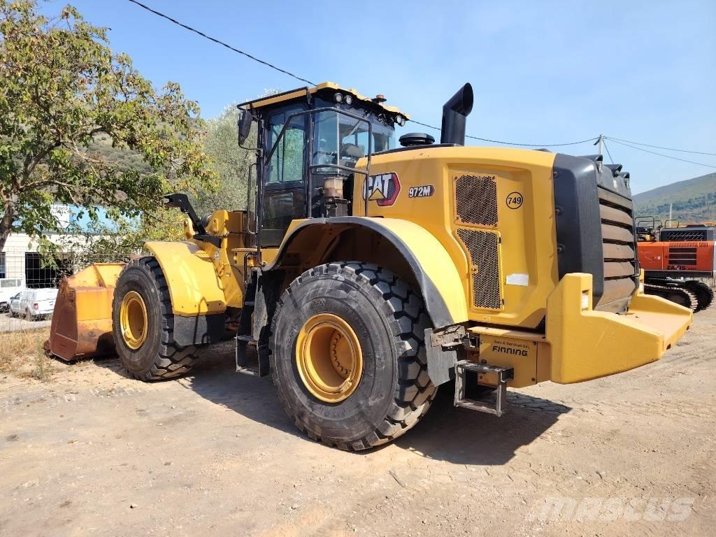 CAT 972 M Gumikerekes homlokrakodók