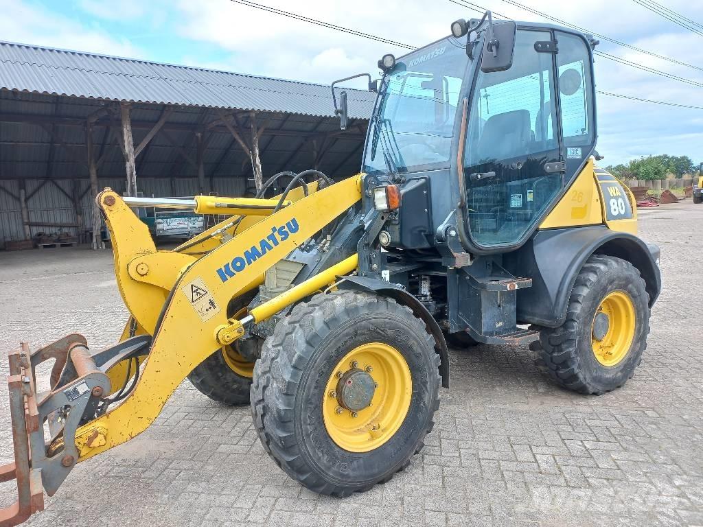 Komatsu WA 80-6 Gumikerekes homlokrakodók