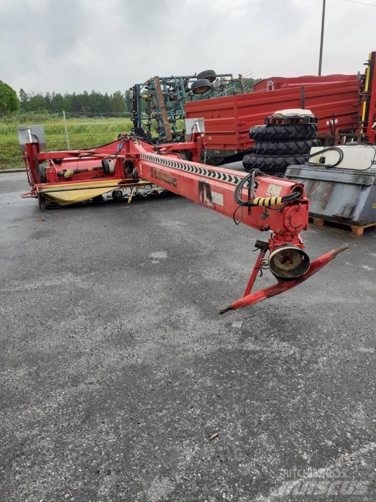 Junkkari NM 320 Öntöző Kaszák