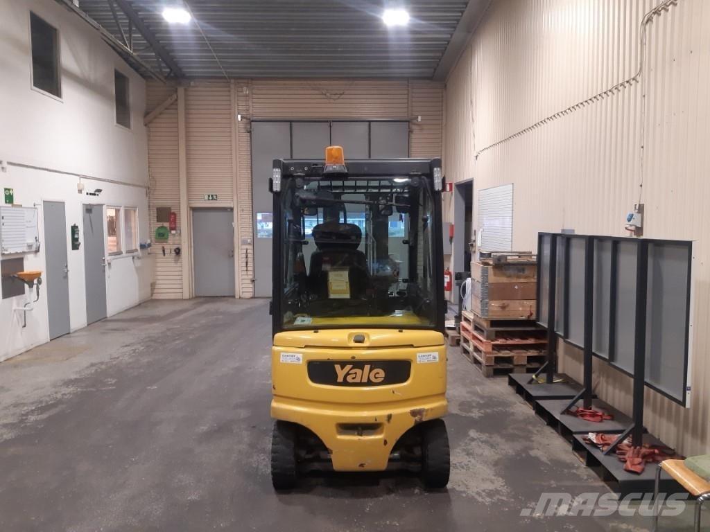 Yale ERP25VL Elektromos targoncák