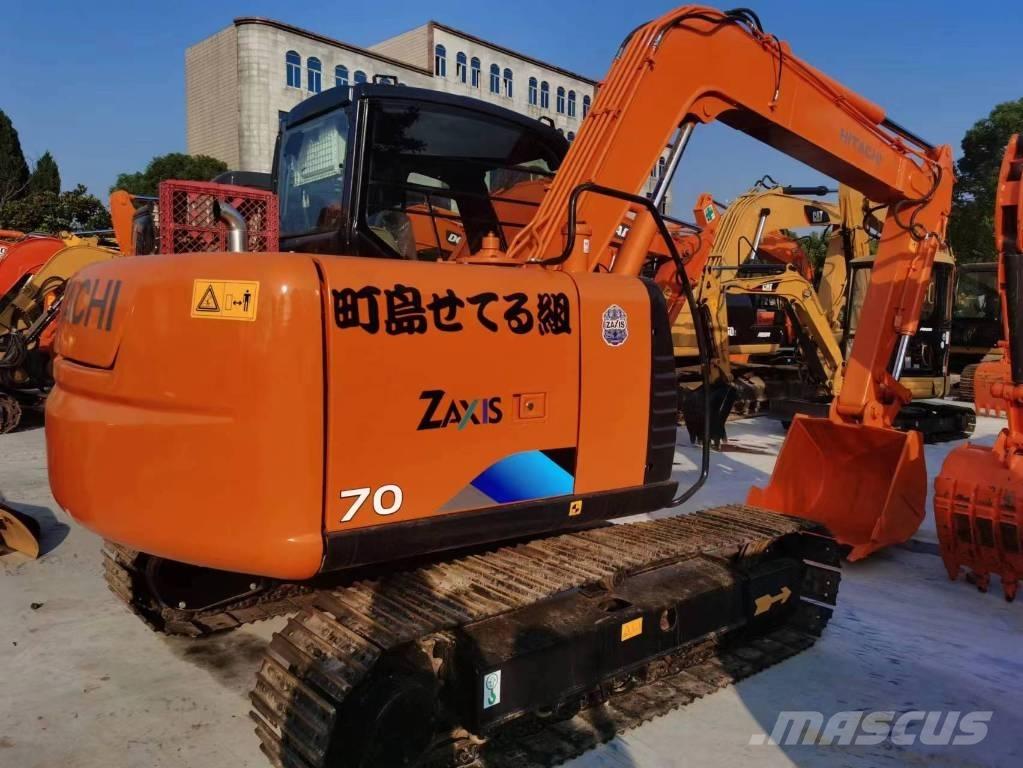 Hitachi ZX 70 Közepes (midi) kotrók 7 t - 12 t