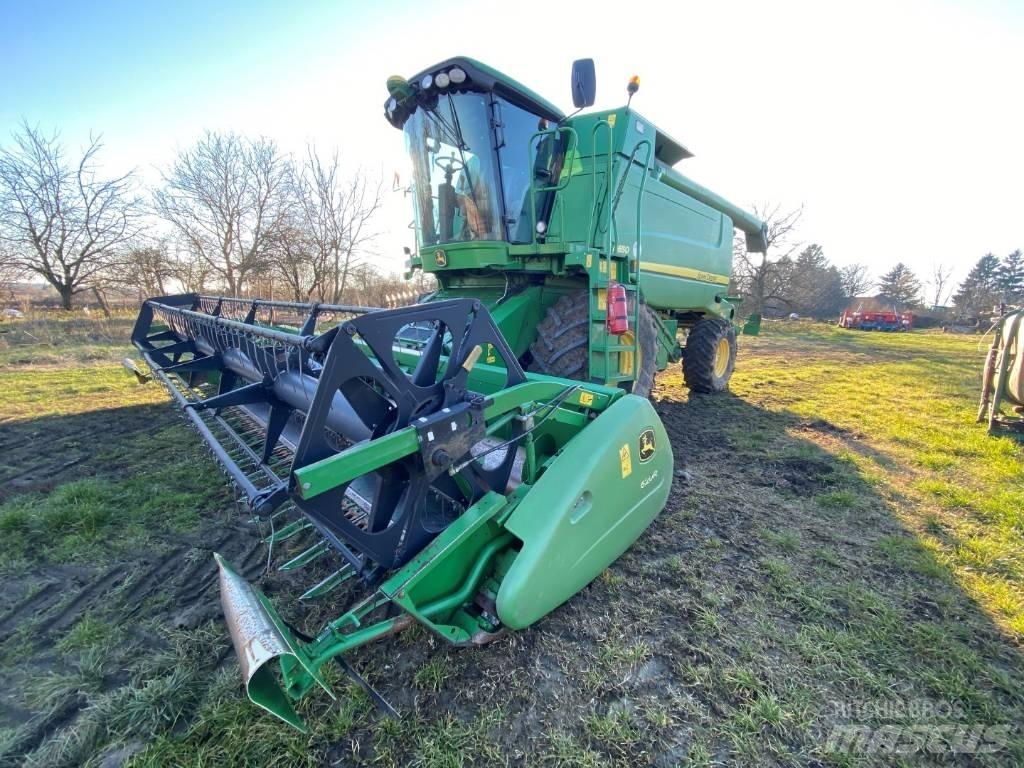 John Deere W 650 Kombájnok