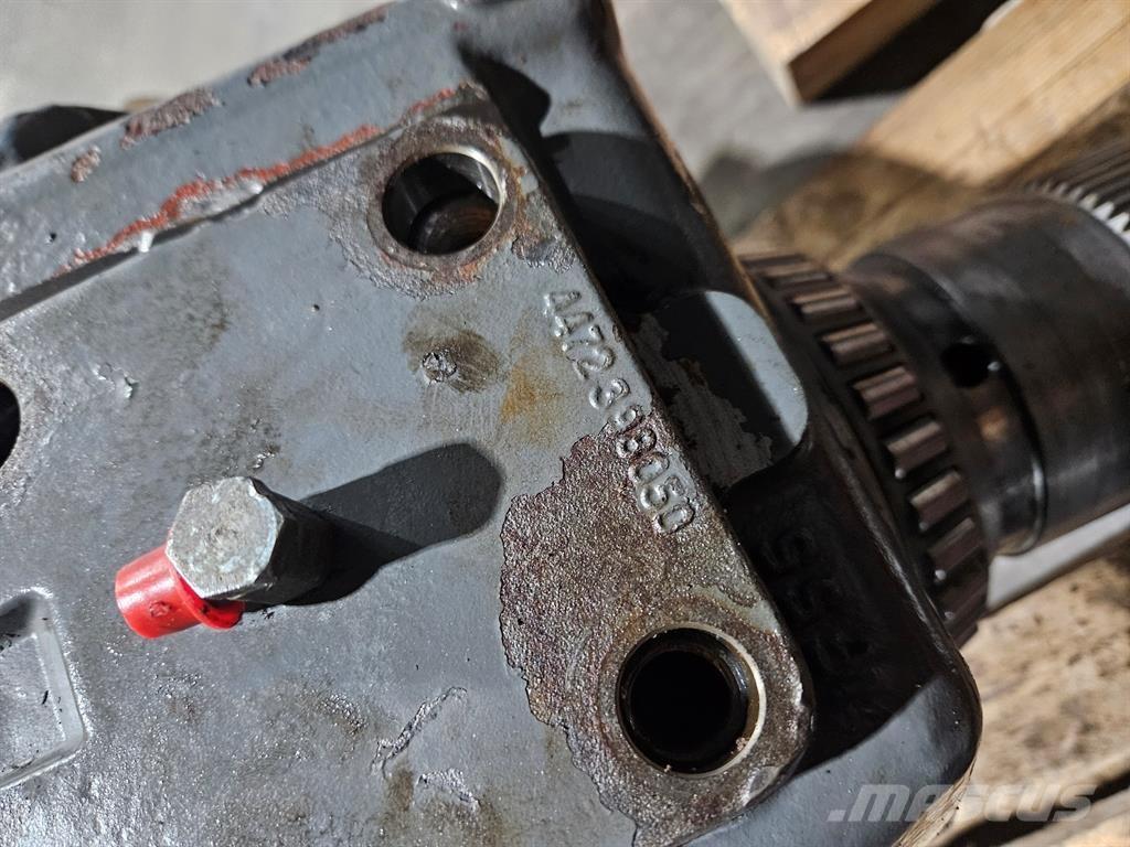 Liebherr 10472933 Tengelyek