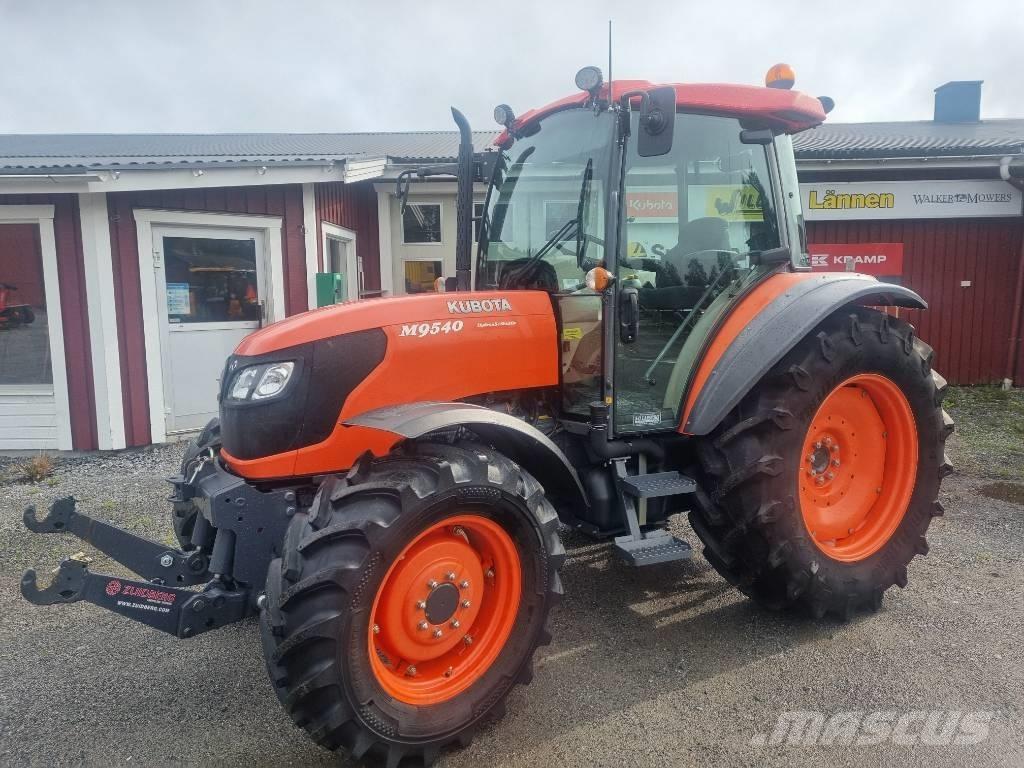 Kubota M 9540 Traktorok