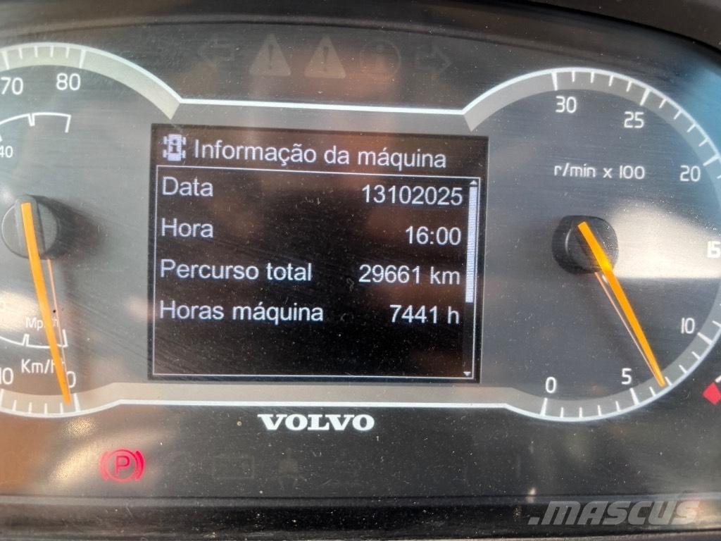 Volvo A 30 G Csuklósdömperek