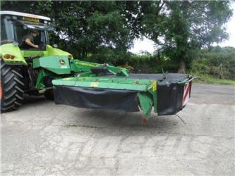 John Deere 324 A Öntöző Kaszák