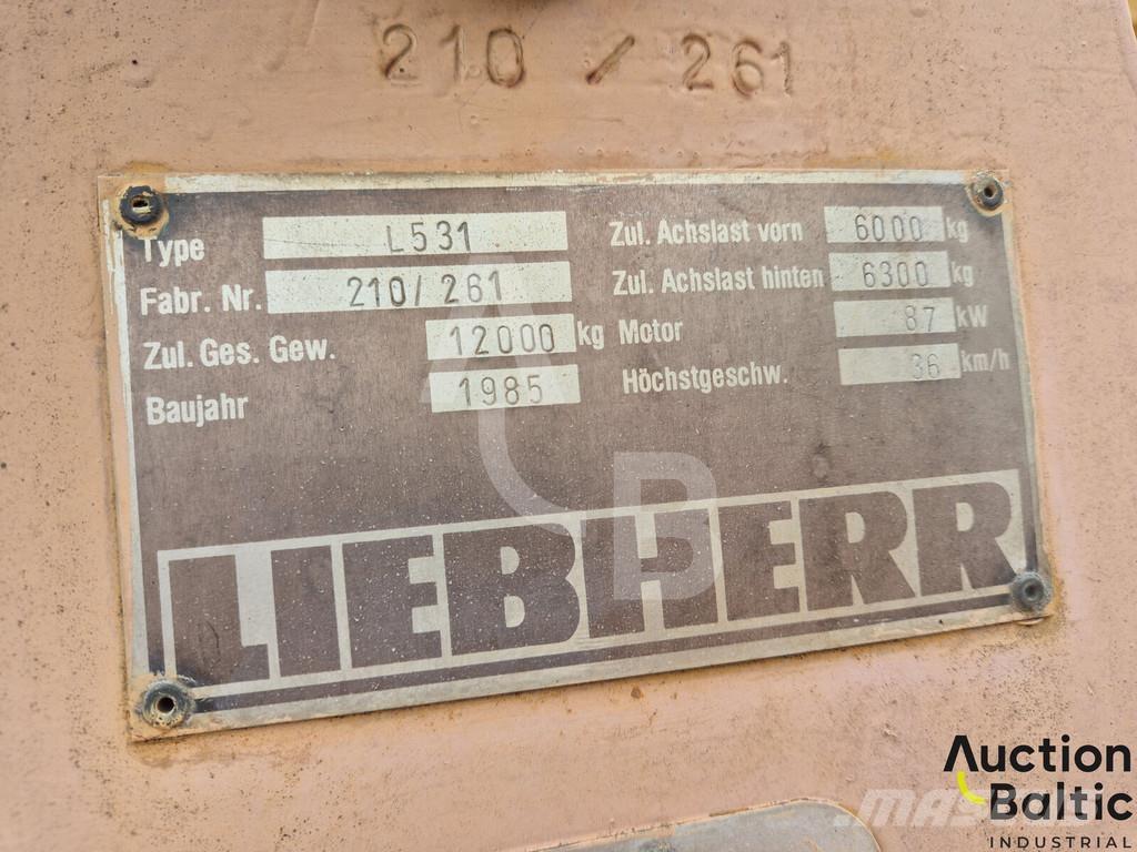 Liebherr L 531 Gumikerekes homlokrakodók