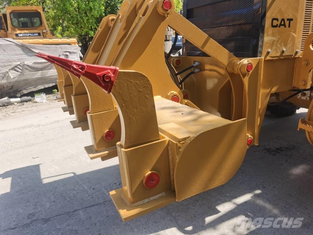 CAT 140 H Gréderek